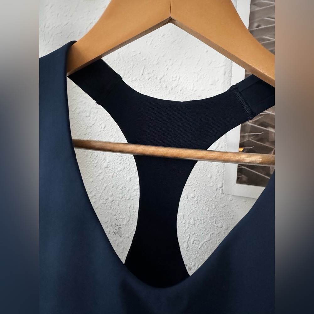 Spanx Core Active Racerback Sports Bra In Navy EUC - Picture 5 of 12